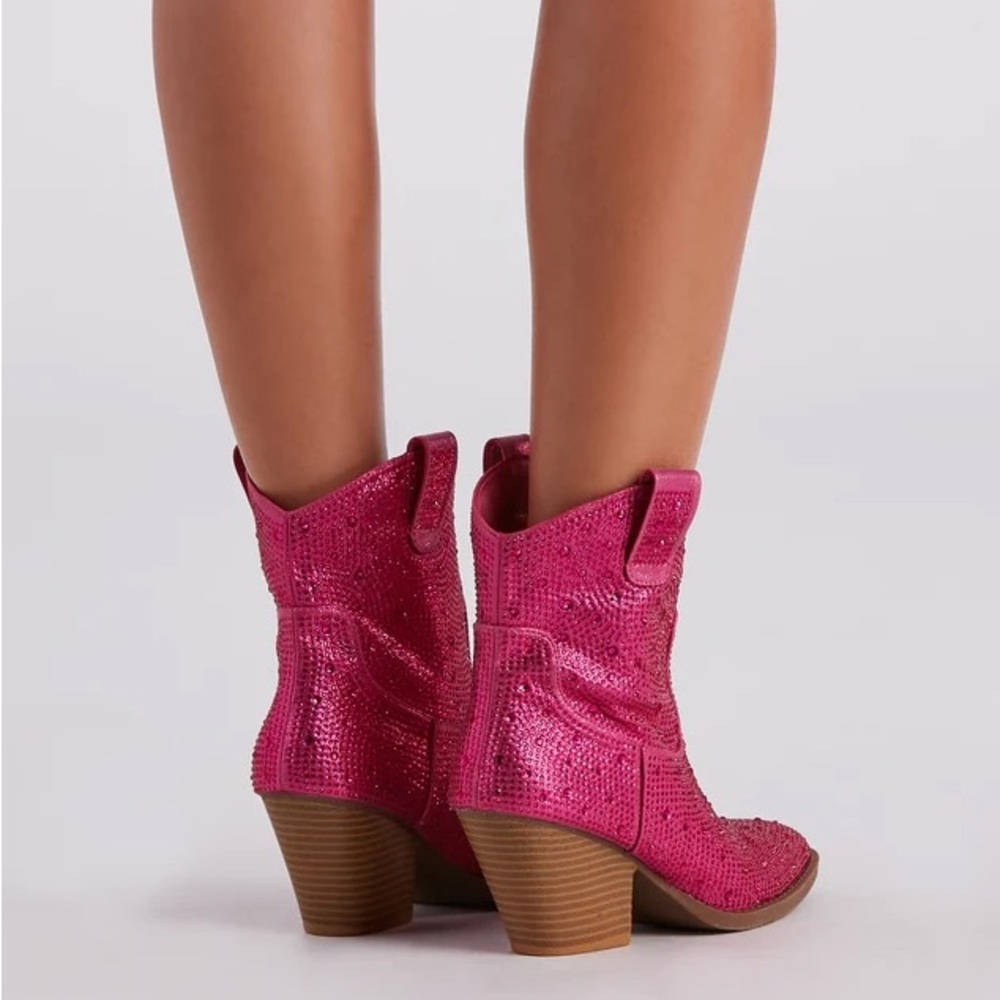 NEW Fuchsia Western Style Bedazzled Cowboy Ankle Boots - Picture 5 of 11